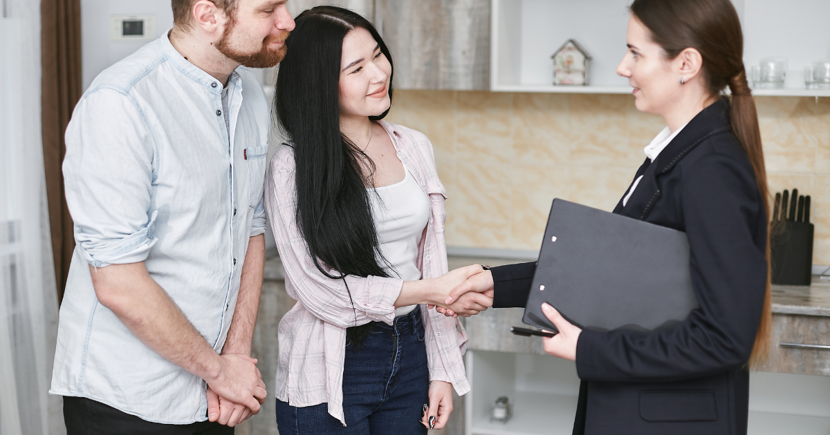 Translating Without the Hassle: How a Swiss Insurance Provider Streamlined Multilingual Workflows