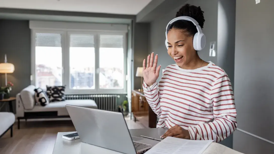 Simplify Document Processing with Foxit eSign’s On-Demand Live Notary